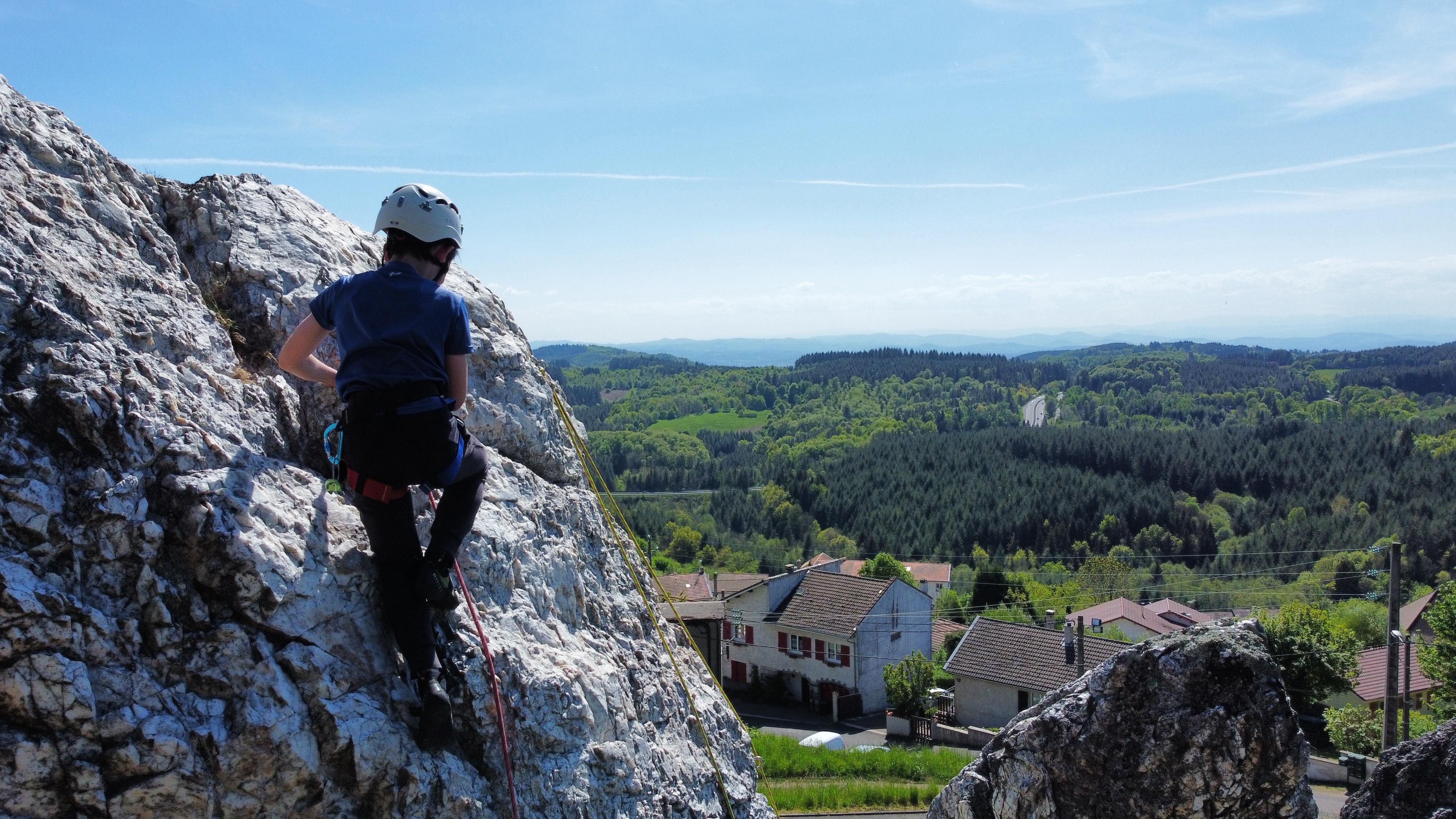 Vue depuis le rocher du Calvaire
