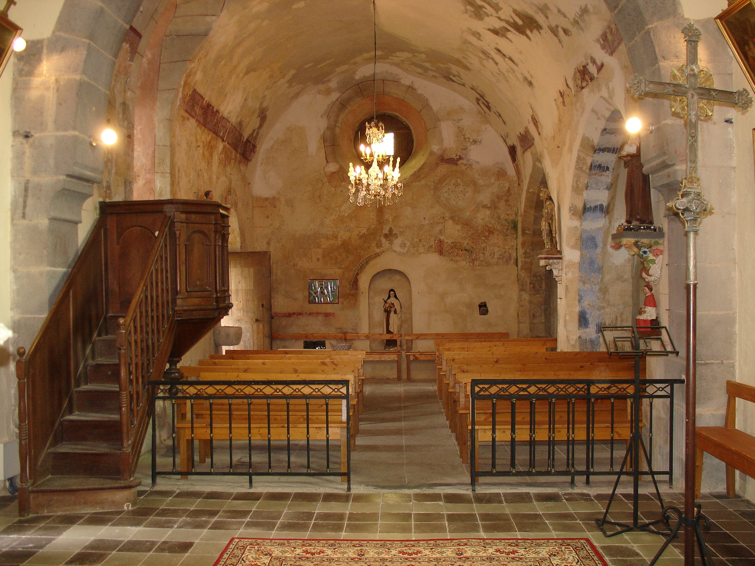 Eglise Saint-Julien, La chapelle-sur-Usson