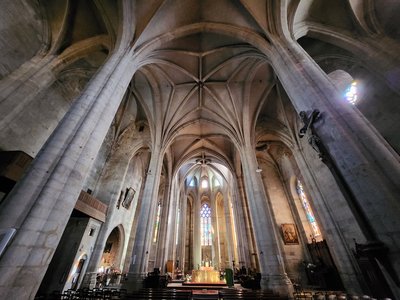 Intérieur de l'Eglise Saint-Jean à Ambert