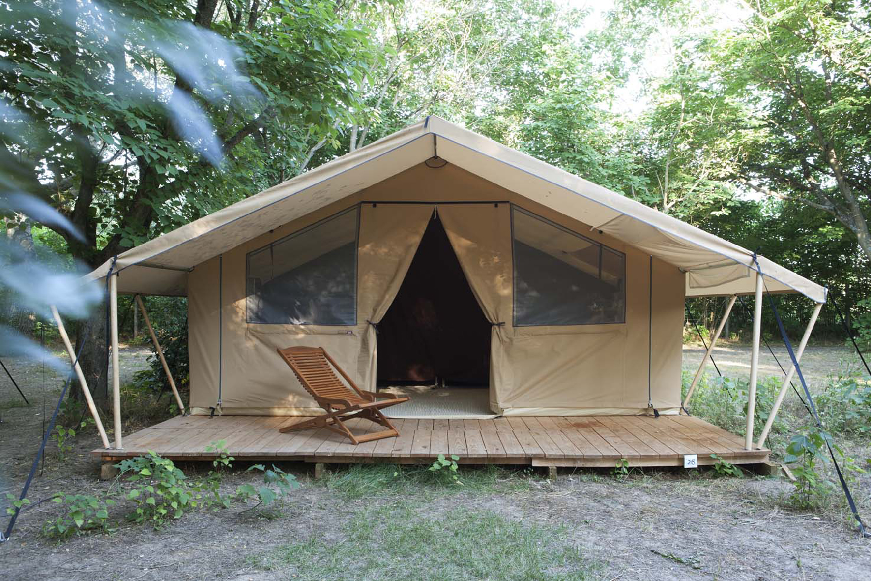 TENTE LODGE PHOTO 1.jpg