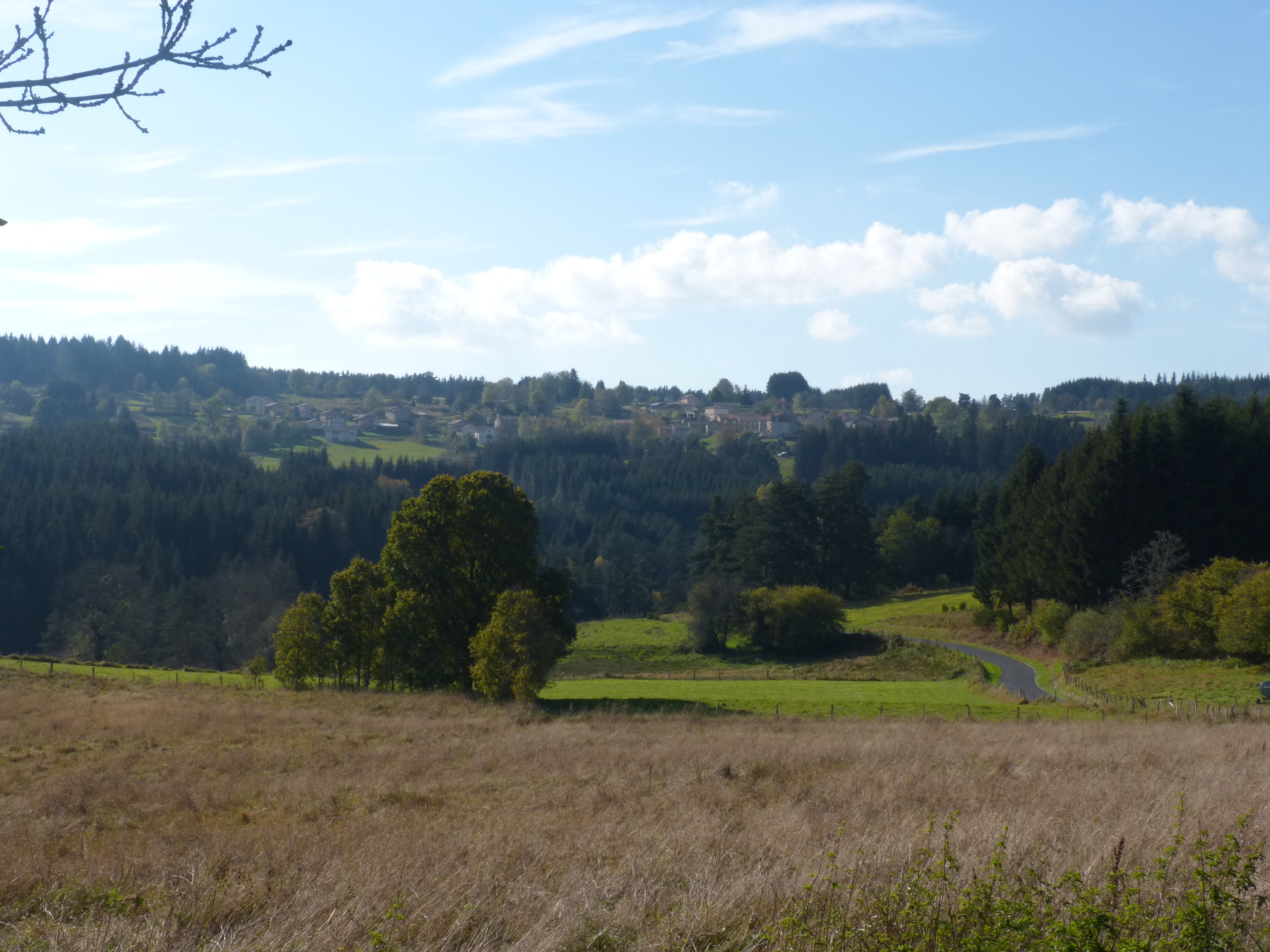 Vue sur le bourg de Doranges