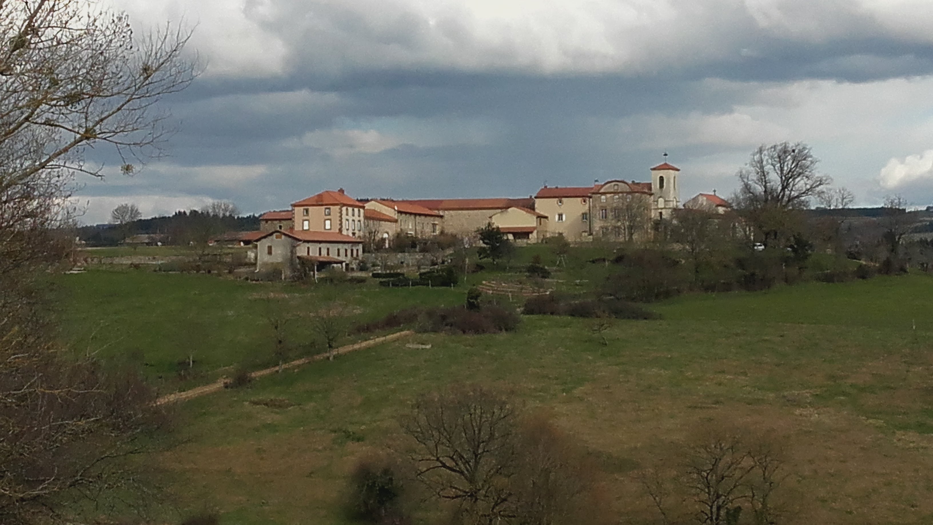 la chapelle sur Usson